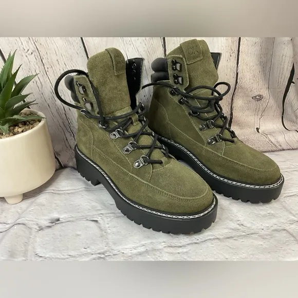 🐘🐘 Calvin Klein Lace Up Boots