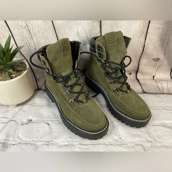 🐘🐘 Calvin Klein Lace Up Boots