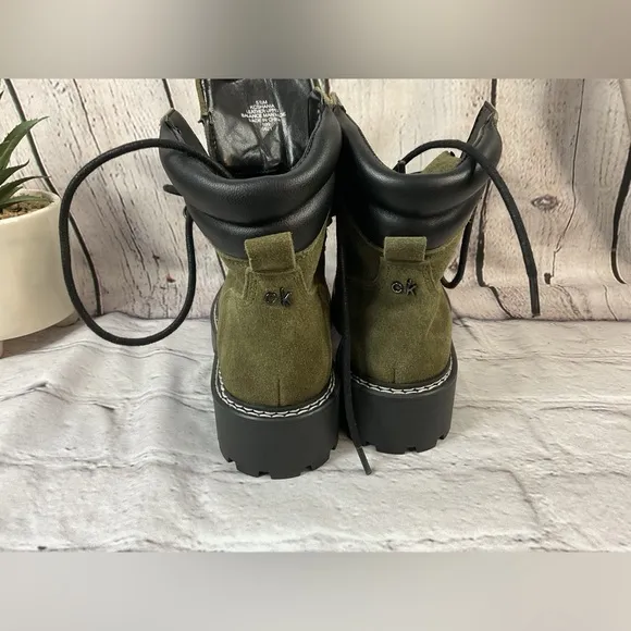🐘🐘 Calvin Klein Lace Up Boots