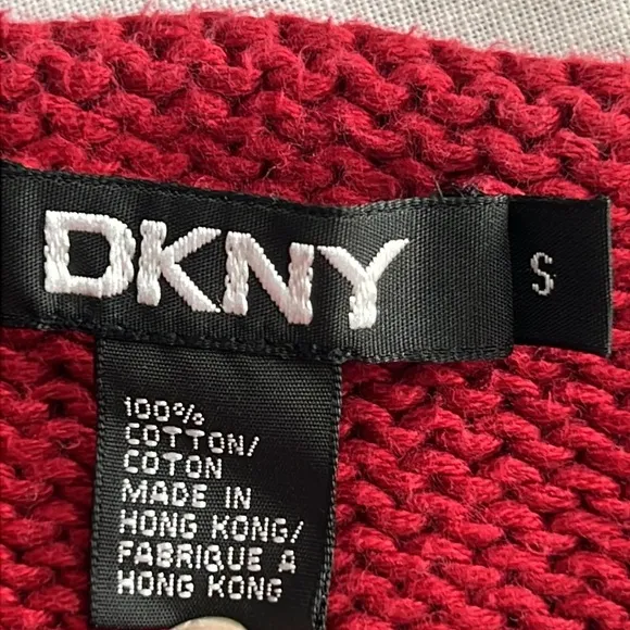 🌞 DKNY red boat neck pullover sweater 3/4 sleeves open knit lines front S