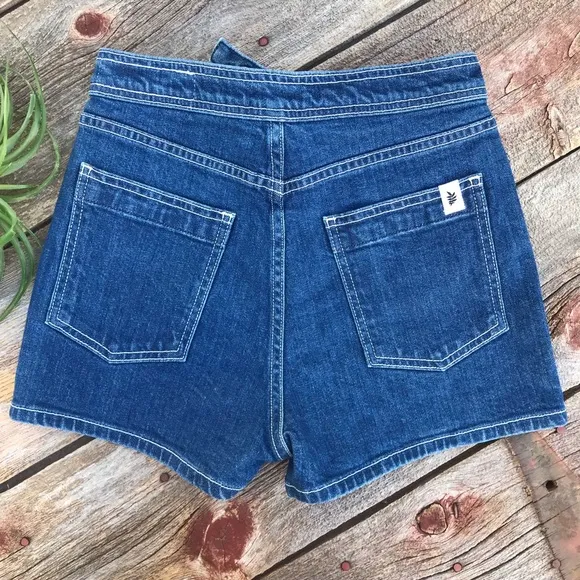 ☘️🌸 Rag &amp; Bone Derby Jean Shorts 🌸☘️