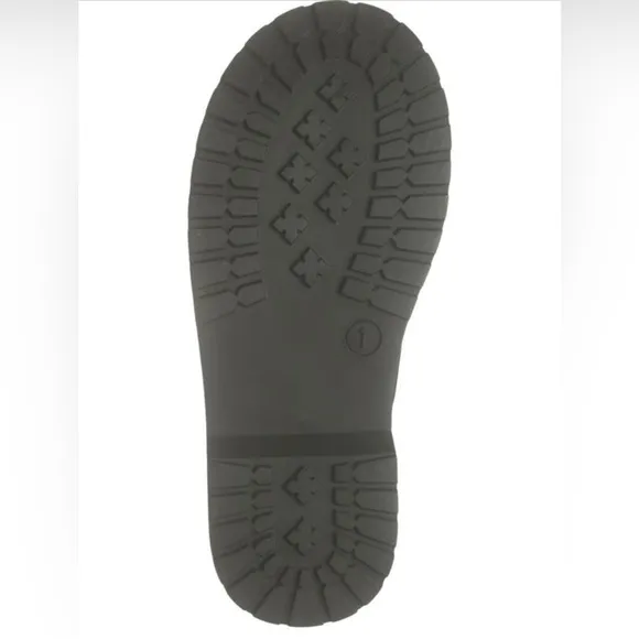 🐘 Steve Madden Kids Lug Sole Combat Boots