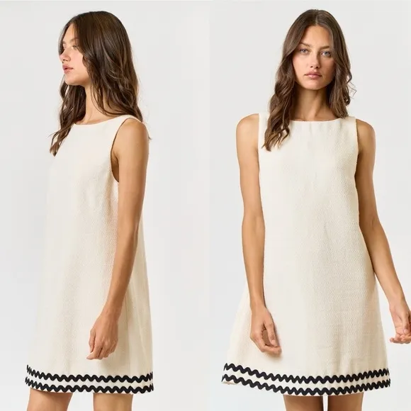 139. Elegant Scalloped Hem Bouclé Mini Dress