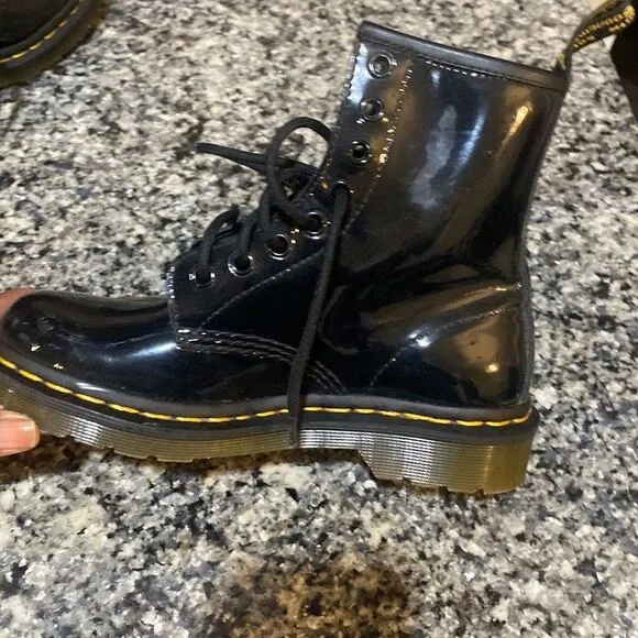 1460 Women’s Patent Leather Lace Up Dr. Martens Size  5