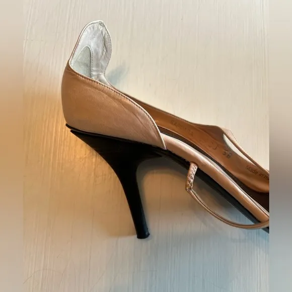 $650 Bally Womens Sadara Leather Shoes Beige and Black Size 38 Made in Italy