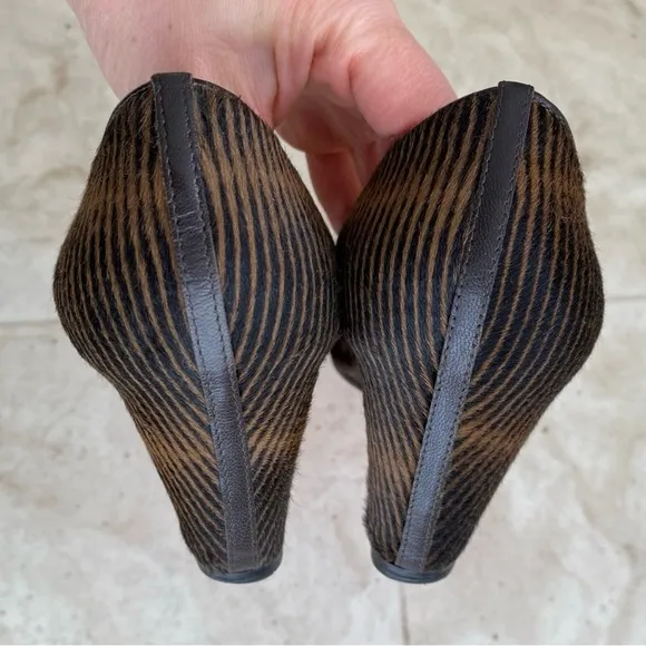 $945 Christian Louboutin Made in Italy Pony Hair Striped Print Wedges size 6.5