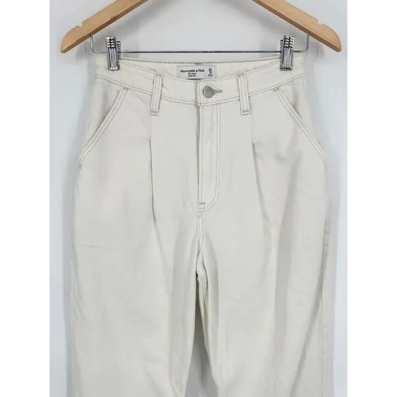 Abercrombie &amp; Fitch The Loose High Rise Jeans Curve Love Straight Leg Pleated
