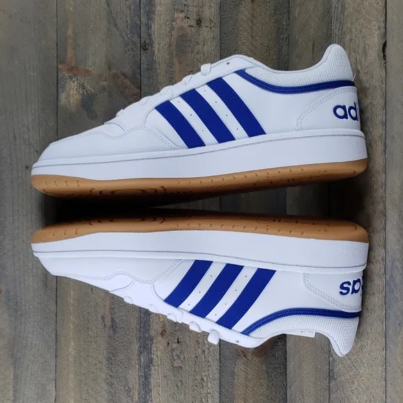 adidas Men's  Hoops 3.0 Low Classic Vintage shoes