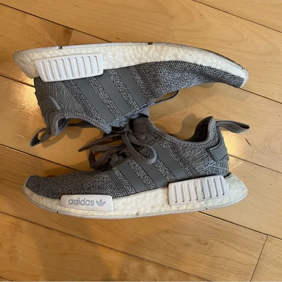 Adidas NMD R1 Shoes in Vapour Grey‎