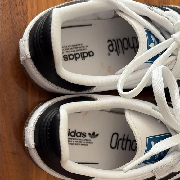 Adidas Samba White and Black Kid’s Shoes Size 12.5 LIKE NEW