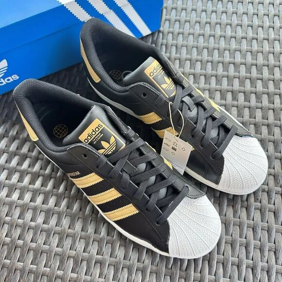 Adidas Superstar Black Magic Beige Men's Athletic Shoes HP5498