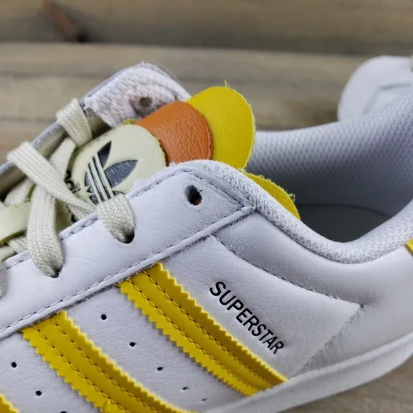 adidas Women's Superstars Originals Leather Shoes Two Laces