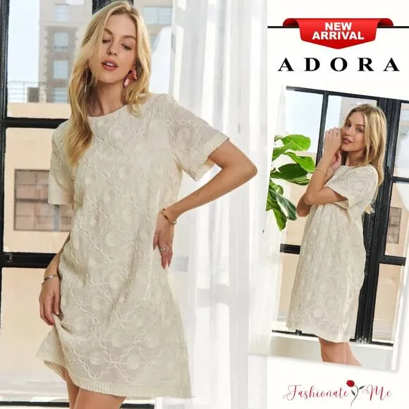 ❤️ADORA Applique detail Round Neck Short Sleeves Shift Mini Dress | Beige