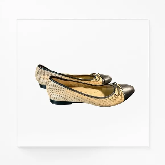 Aerosoles Women’s ‘Outrun’ Mesh Cap Toe Leather Ballet Flats in Beige / Black 11