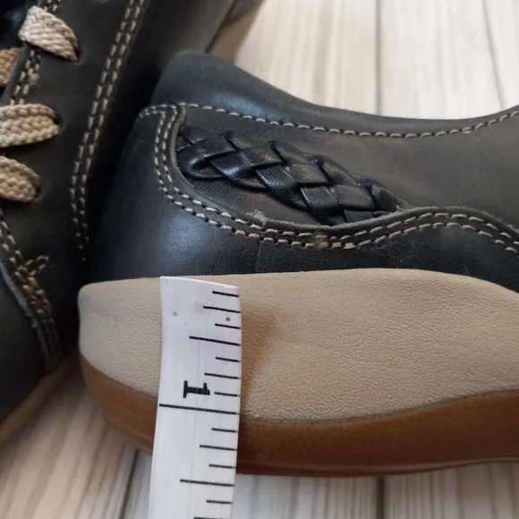 Aetrex Dana Lace Up Leather Oxford Shoes