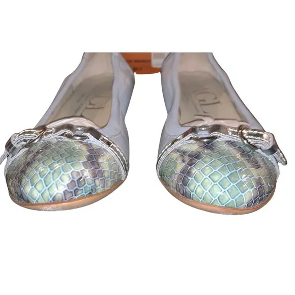 AGL Attilio Giusti Leombruni Women's Azure Silver Snake Embossed Flats Size 7.5