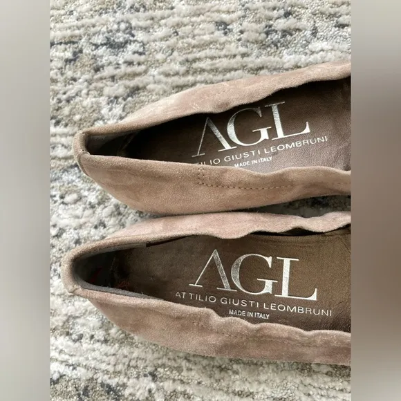 AGL Italy Ballet Flats Beige Suede Studded Leather Slip On Size 37.5 (us 7.5)