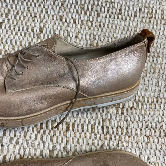 AGL Women's Attilio Giusti Leombruni Italy Calfskin Metallic Oxford Shoe…