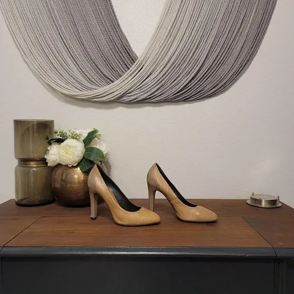 Alberto Fermani Two Tone Leather Heels Sz 38