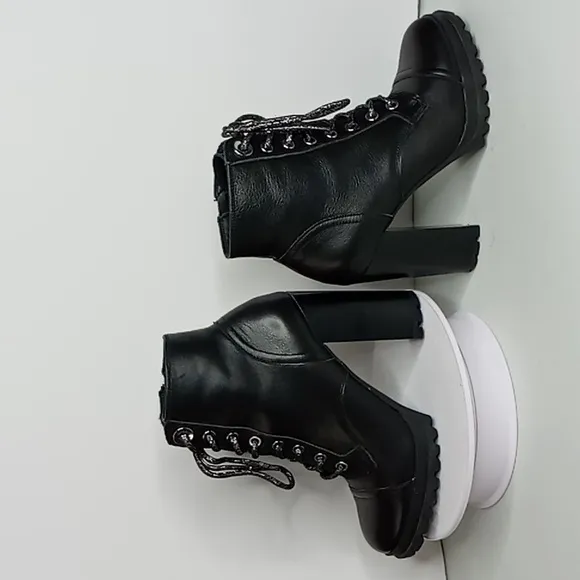 Aldo-Black Leather Lace up Super High Heel Combat/Moto Boots w/Lug Soles-  7