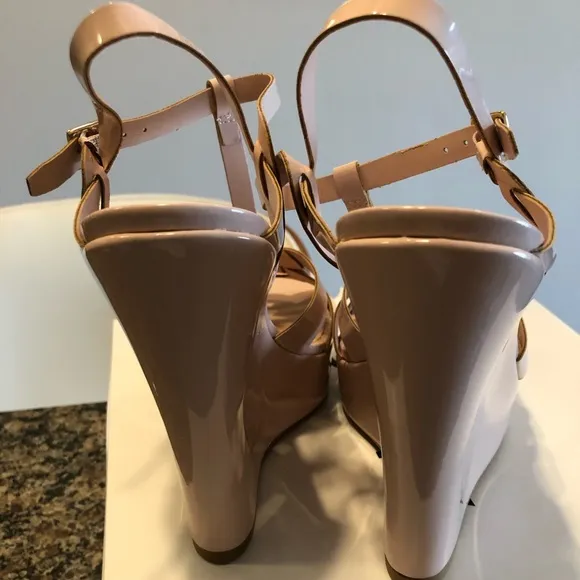 Aldo Nellyy Wedges Size 8
