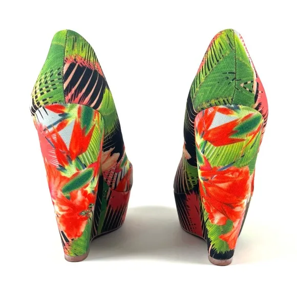 Aldo Tropical Print Hazinski Peep Toe Wedges