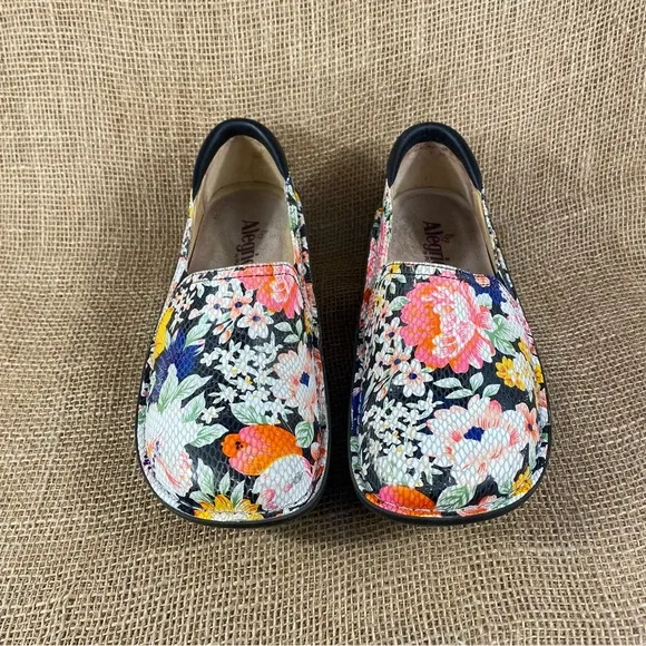 Alegria Clogs Slip On Floral Multicolored Leather slip resistant pink sz 7.5 -8