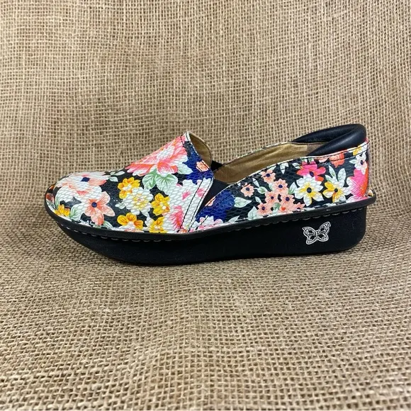 Alegria Clogs Slip On Floral Multicolored Leather slip resistant pink sz 7.5 -8