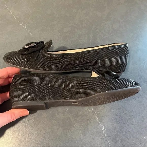 Alex Marie sz 7 black leather plaid embossed ballet flats with bowtie