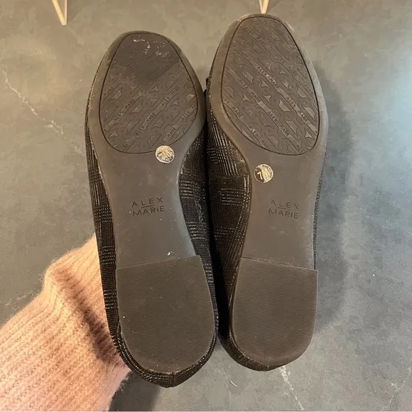 Alex Marie sz 7 black leather plaid embossed ballet flats with bowtie