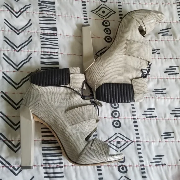 Alexander Wang Noemi Combat Open Toe Booties 36