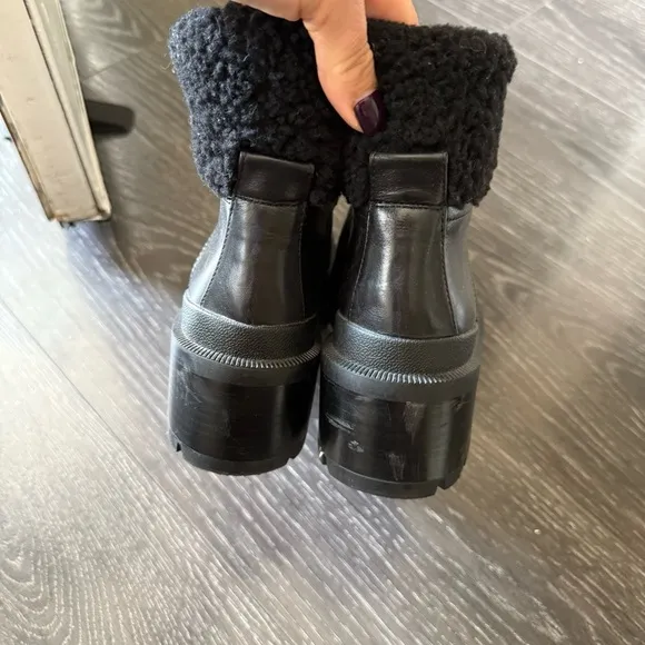 Alice and Olivia By Stacey Bendet Havis combat boots size 7.5