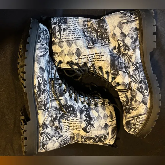 Alice's Adventures In Wonderland Combat Boots Women’s size  9