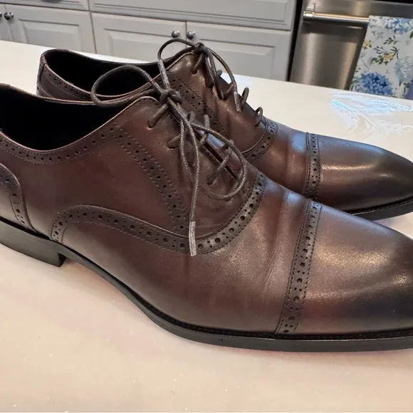 Alipasinm Men's Classic Oxford Genuine Leather Dress Shoes Sz 10.5 Worn Once