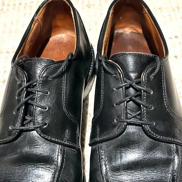 Allen Edmonds Denali Split Toe Black Lace Up Oxford Shoe