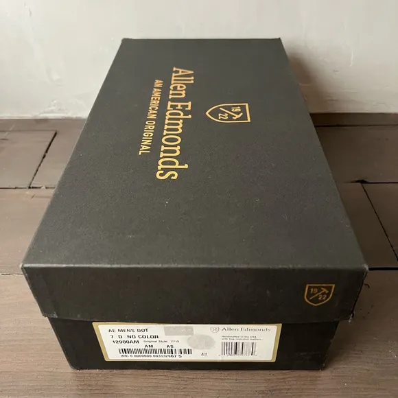Allen Edmonds Fifth Street Boots 7D [NEW]