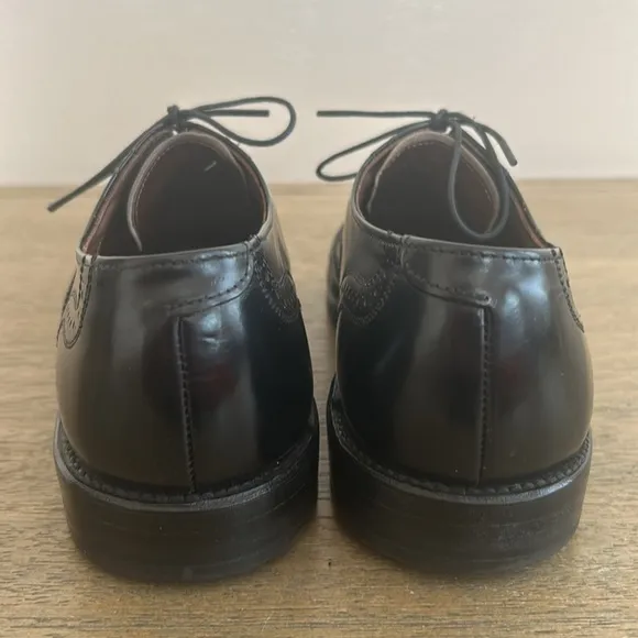 Allen Edmonds Lloyd Men's Black Wingtip Oxford Dress Shoes. Size 9.5 Made in USA