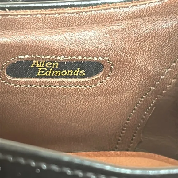 Allen Edmonds Lloyd Men's Black Wingtip Oxford Dress Shoes. Size 9.5 Made in USA