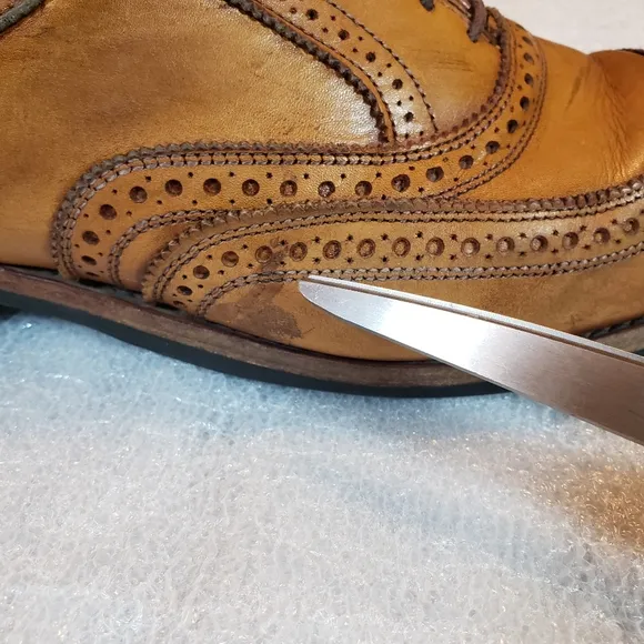 Allen Edmonds Men's 11.5 B University Wingtip Oxford Brogue Shoes Danite Flaws