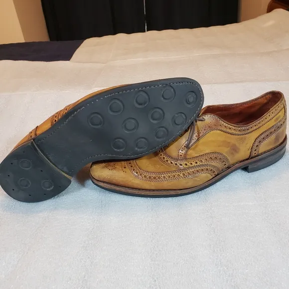 Allen Edmonds Men's 11.5 B University Wingtip Oxford Brogue Shoes Danite Flaws