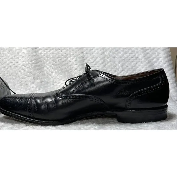 Allen Edmonds Mens Size 11B Stratton Cap Toe Oxford Wing Tip Shoes Walnut Brown