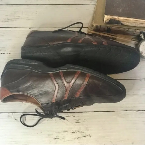 Allen Edmonds Traveler Sneaker Style Oxford