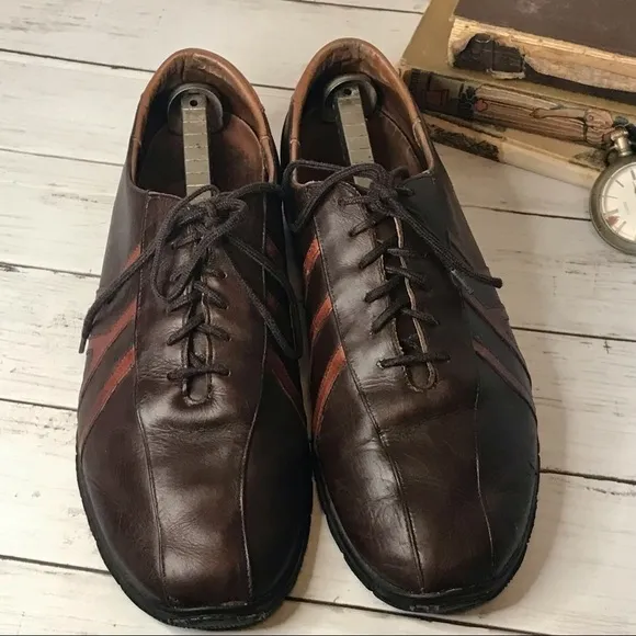 Allen Edmonds Traveler Sneaker Style Oxford