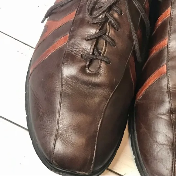 Allen Edmonds Traveler Sneaker Style Oxford