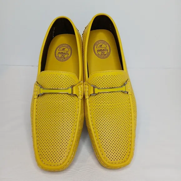 Amali Harris Perforated Soft Leather Driving Moccasins Yellow Loafer Sz 10 NWOB