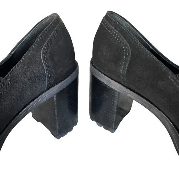 American Eagle Black Suede Mary Jane’s Size 8 NWT