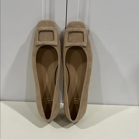 ANN MASHBURN Tan Flats with Square Buckle