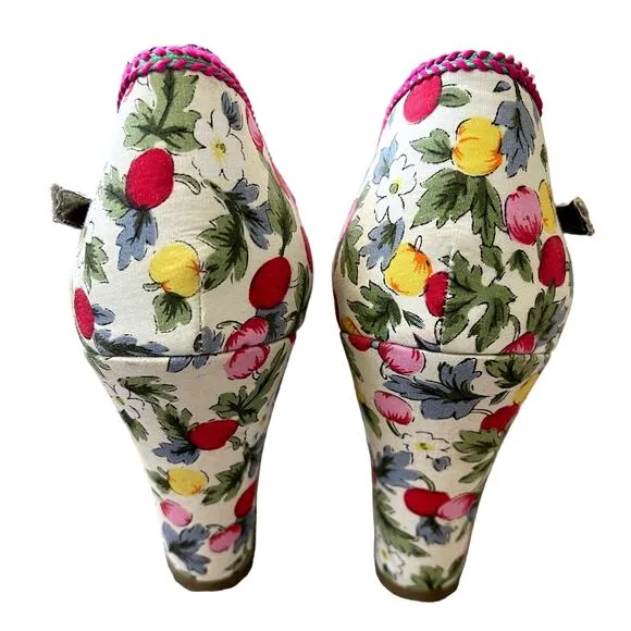 Anthropologie x Poetic Licence 6 Shirley Temple Sandals 3D Cherry Pin Up Wedges