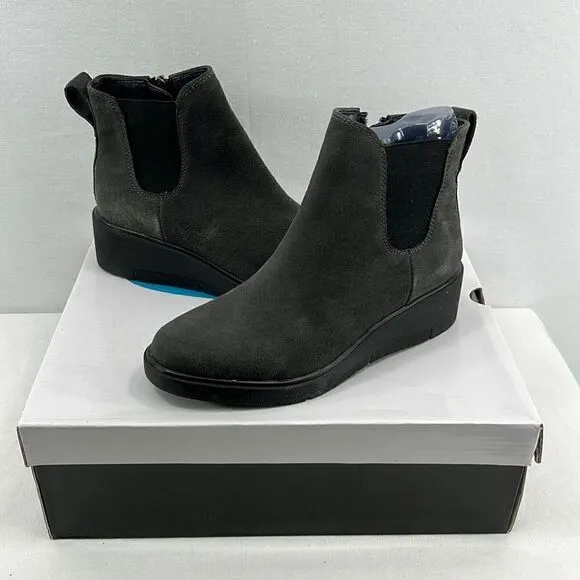 Aqua College Loretta Waterproof Booties- Dark Grey Suede- Size 5.5 M- NIB