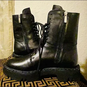 Aquatalia leather combat style Boots Size 8-1/2